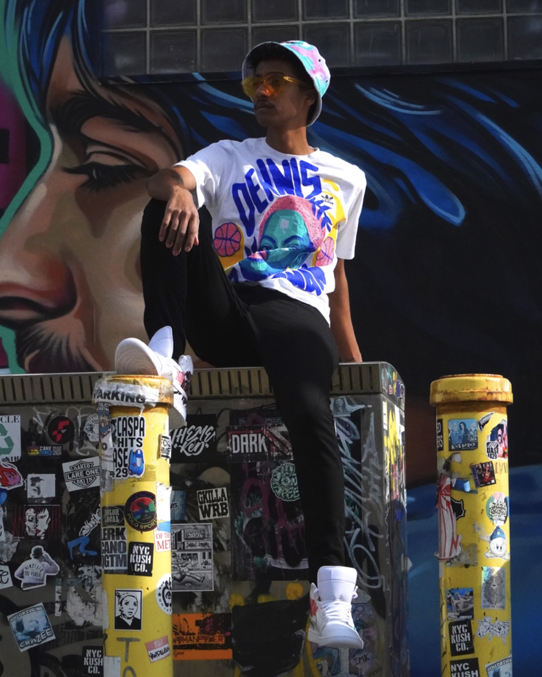 Los 90tas nunca fueron lo mismo después de Dennis Rodman (Tshirt Adidas-Handmade) - Image 3